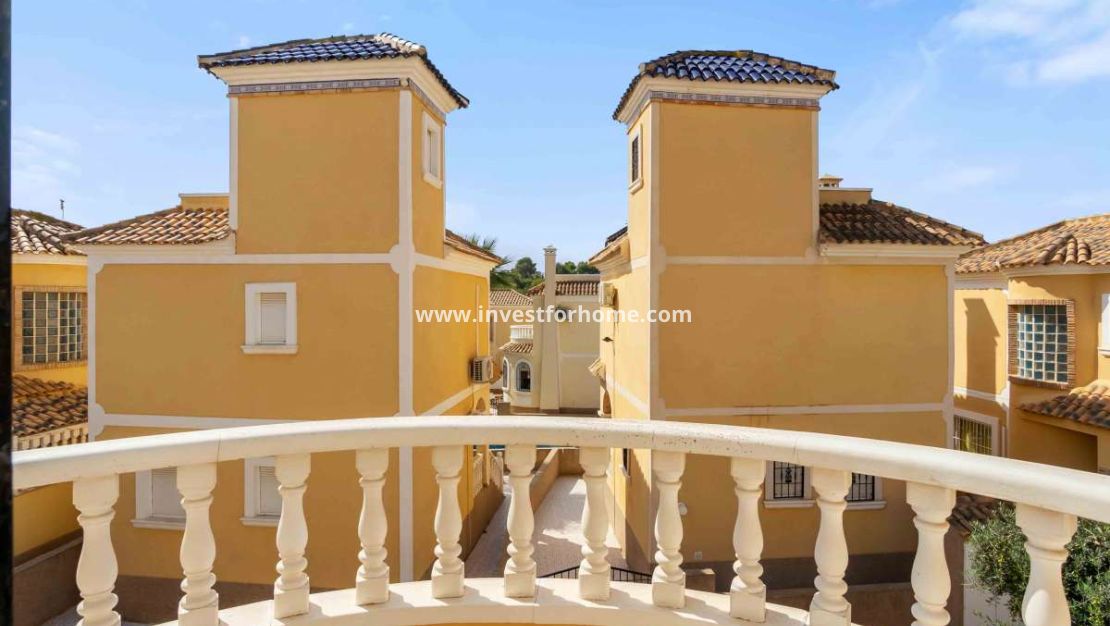 Sale - Villa - Orihuela Costa - Costa Blanca