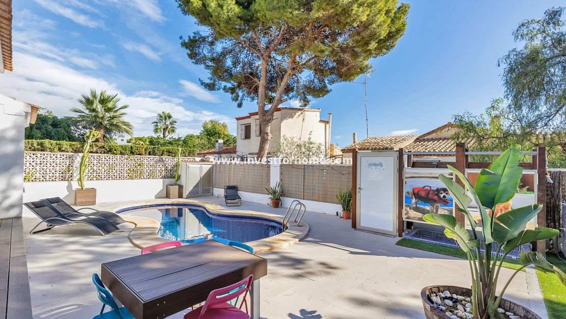 Sale - Villa - Orihuela Costa - Costa Blanca