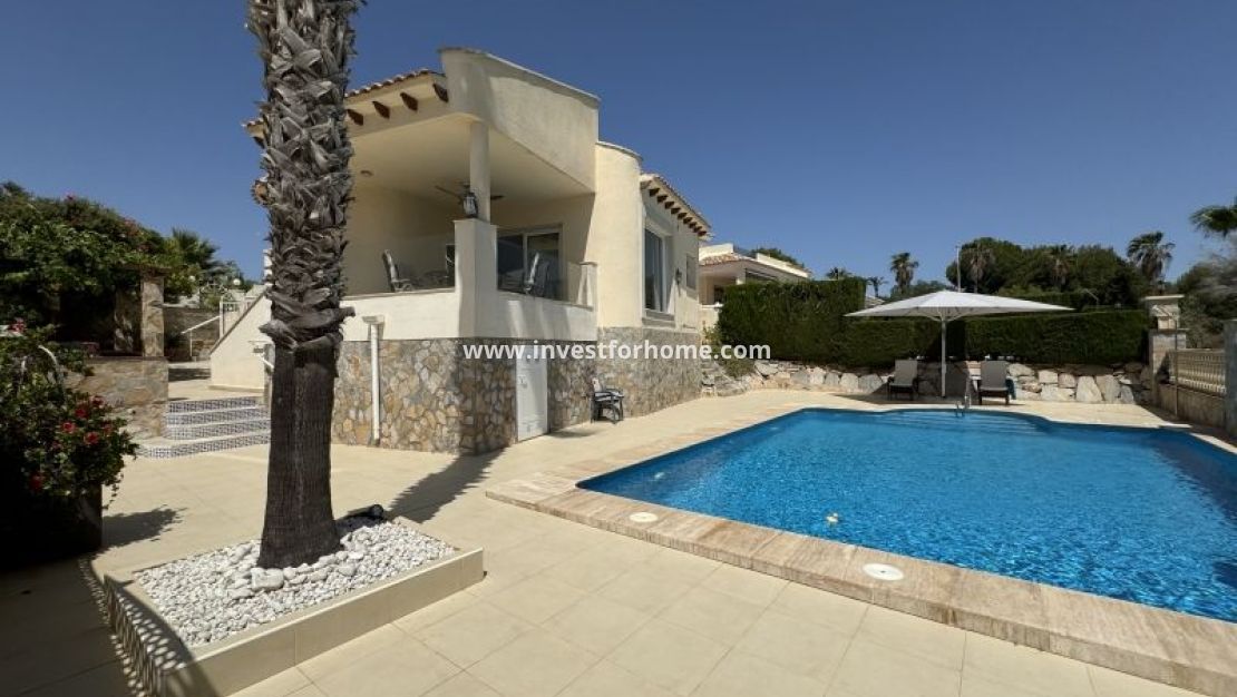 Sale - Villa - Orihuela Costa - Costa Blanca