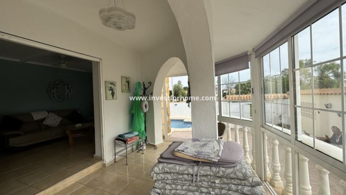 Sale - Villa - Orihuela Costa - Costa Blanca