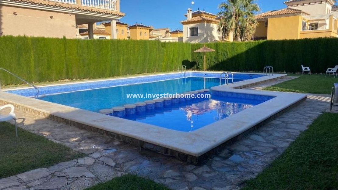 Sale - Villa - Orihuela Costa - Costa Blanca