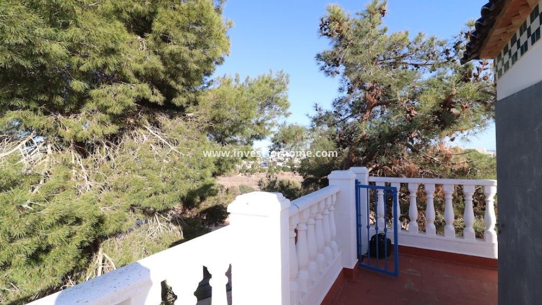 Sale - Villa - Orihuela Costa - Costa Blanca