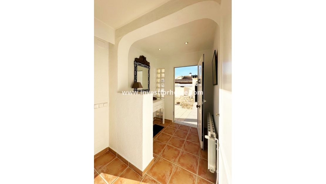 Sale - Villa - Orihuela Costa - Costa Blanca