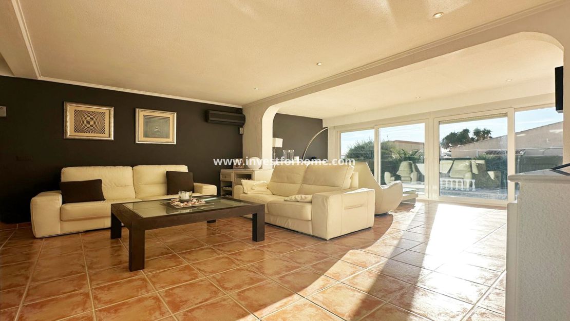 Sale - Villa - Orihuela Costa - Costa Blanca