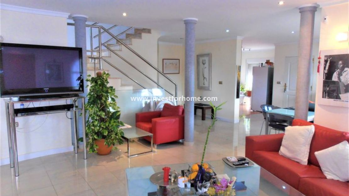 Sale - Villa - Orihuela Costa - Costa Blanca