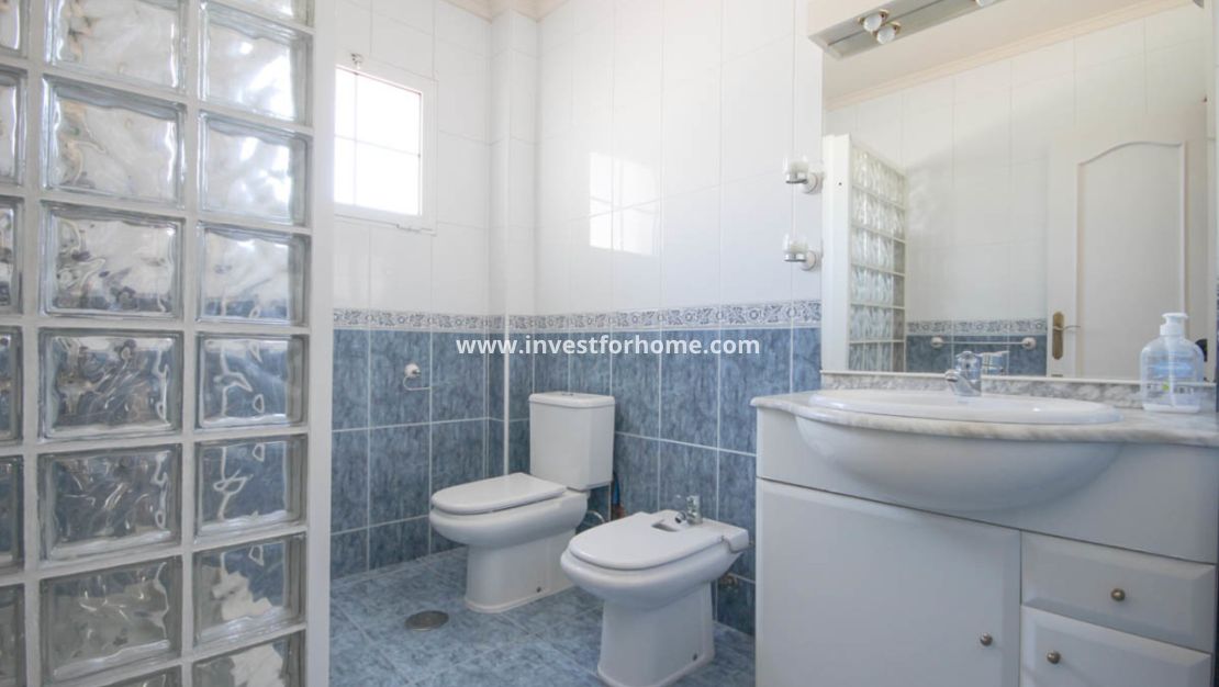 Sale - Villa - Orihuela Costa - Costa Blanca