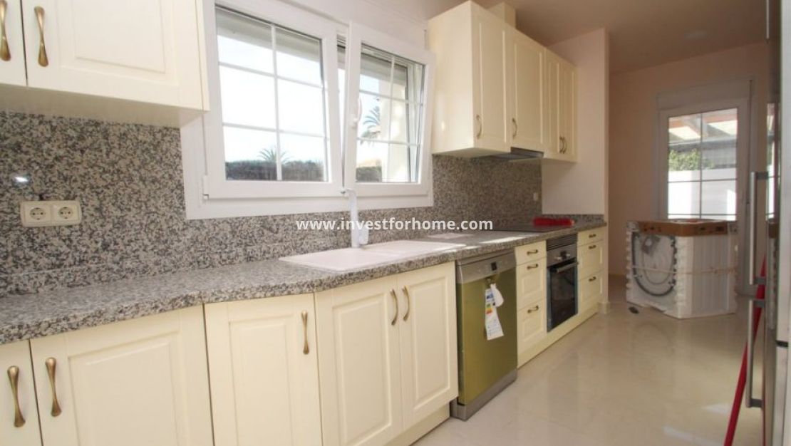 Sale - Villa - Orihuela Costa - Costa Blanca