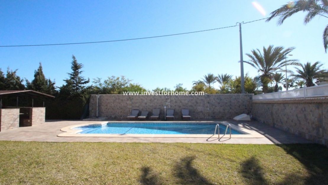 Sale - Villa - Orihuela Costa - Costa Blanca