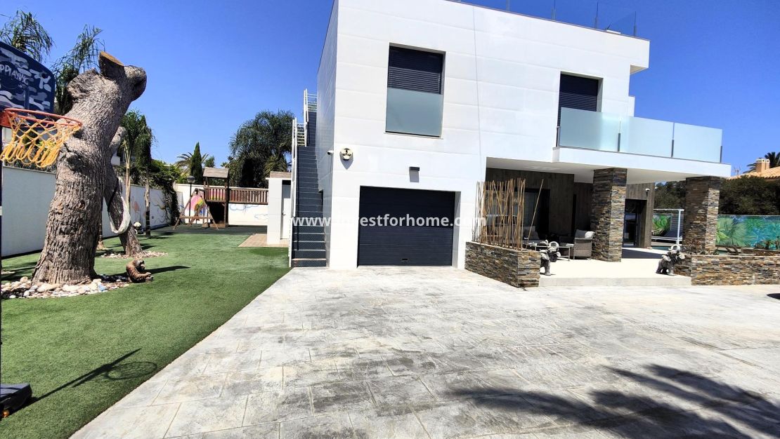 Sale - Villa - Orihuela Costa - Costa Blanca