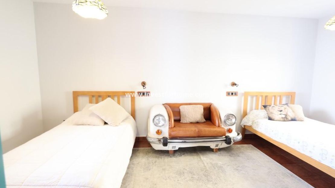 Sale - Villa - Orihuela Costa - Costa Blanca