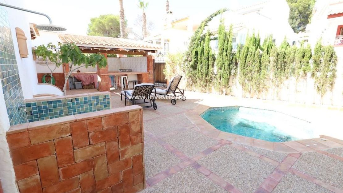 Sale - Villa - Orihuela Costa - Costa Blanca