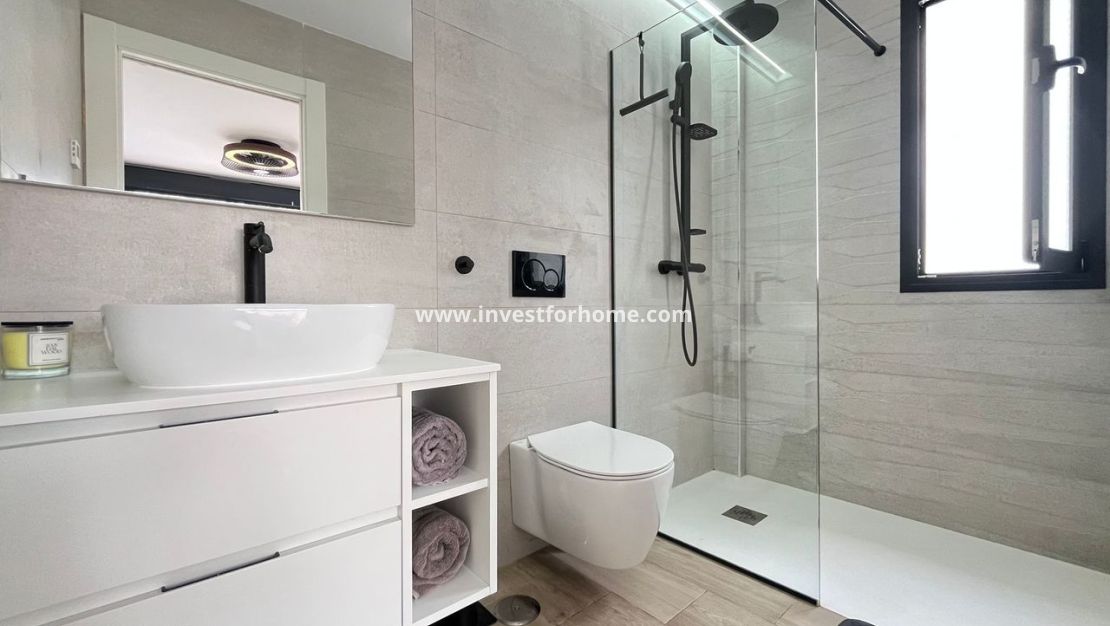 Sale - Villa - Orihuela Costa - Costa Blanca