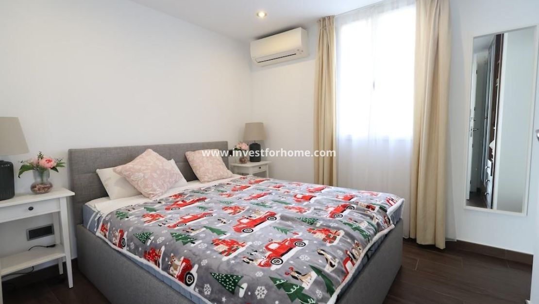 Sale - Villa - Orihuela Costa - Costa Blanca