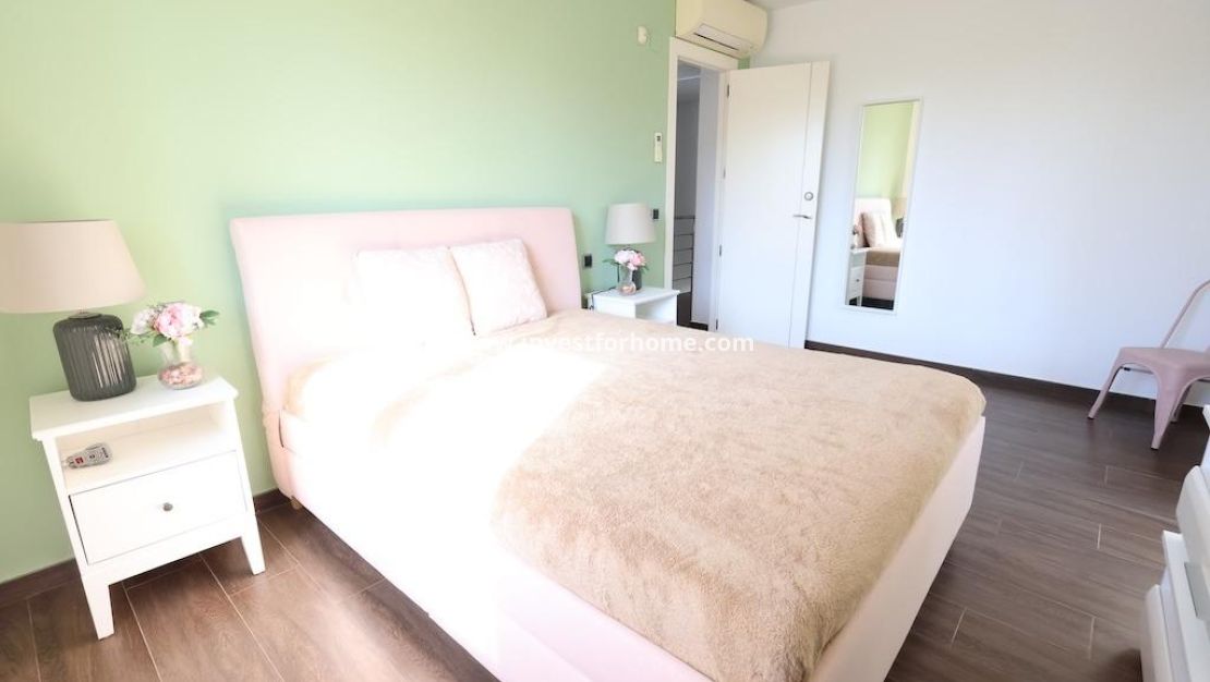 Sale - Villa - Orihuela Costa - Costa Blanca