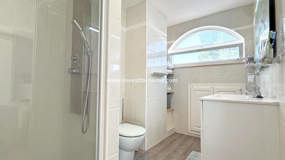 Sale - Villa - Orihuela Costa - Costa Blanca