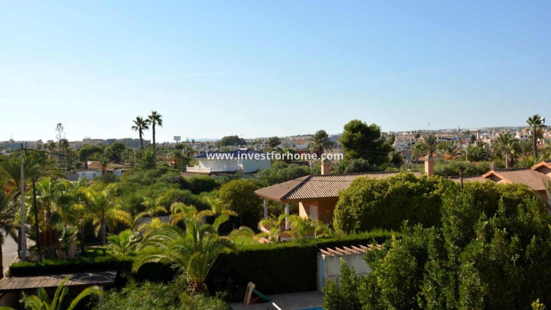 Sale - Villa - Orihuela Costa - Costa Blanca
