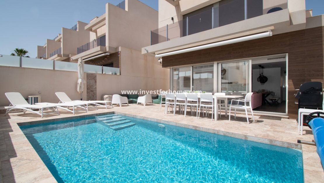 Sale - Villa - Orihuela Costa - Costa Blanca