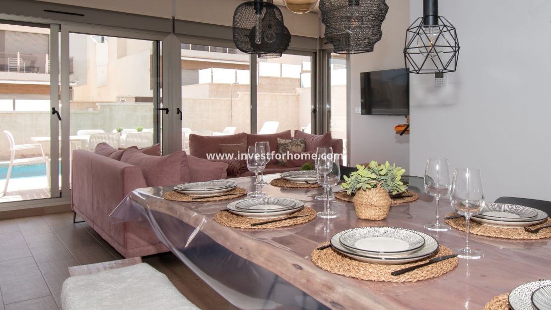 Sale - Villa - Orihuela Costa - Costa Blanca