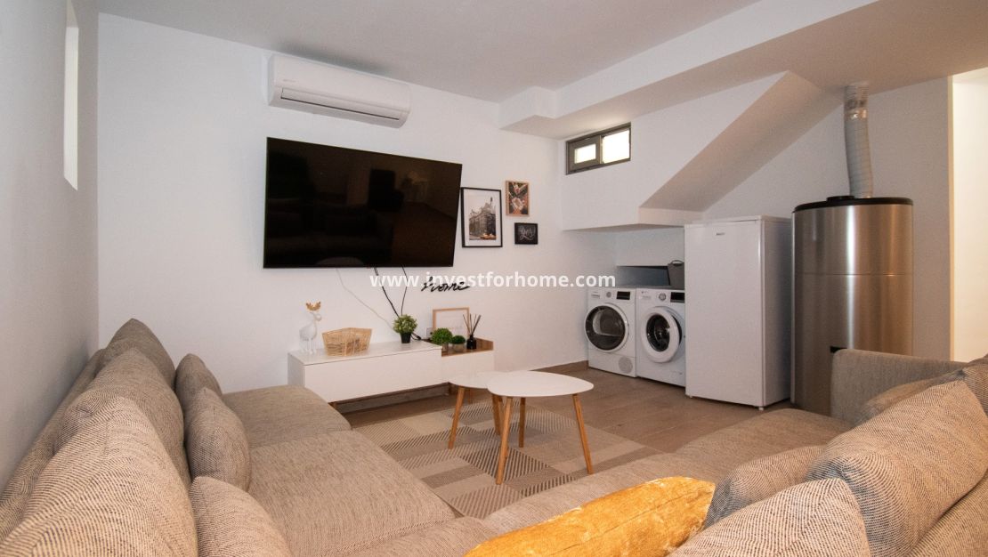 Sale - Villa - Orihuela Costa - Costa Blanca