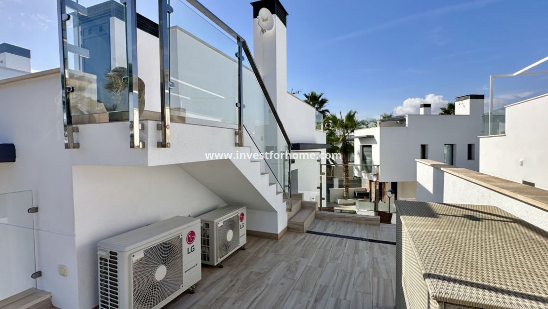 Sale - Villa - Orihuela Costa - Costa Blanca