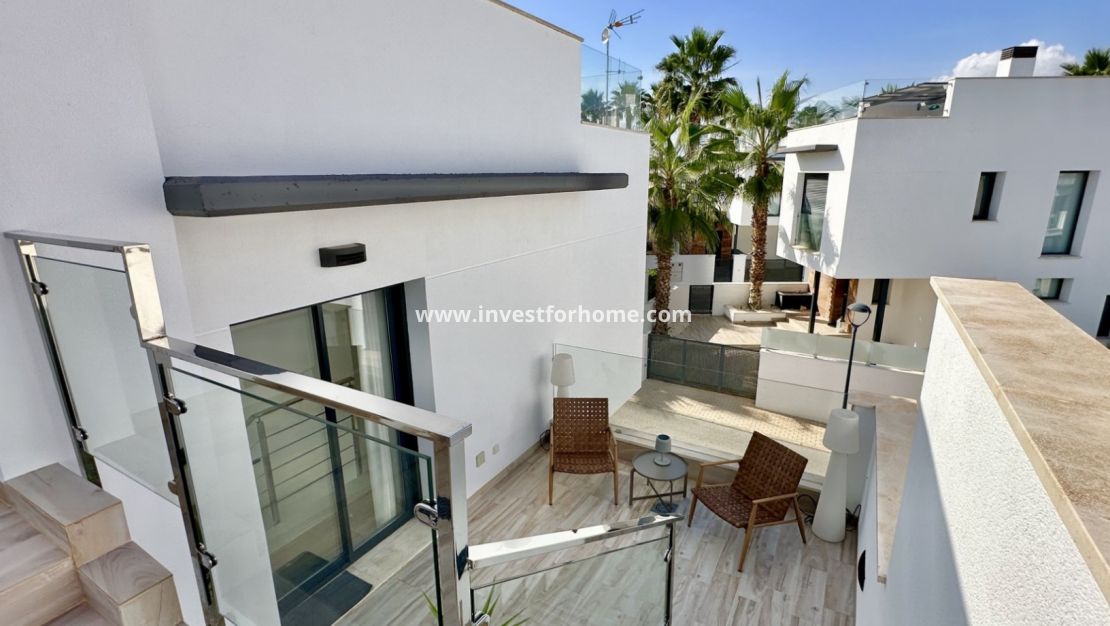 Sale - Villa - Orihuela Costa - Costa Blanca