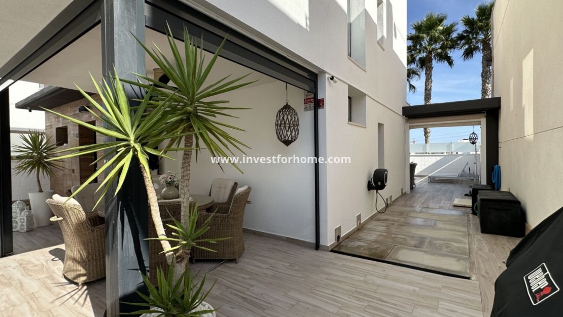 Sale - Villa - Orihuela Costa - Costa Blanca