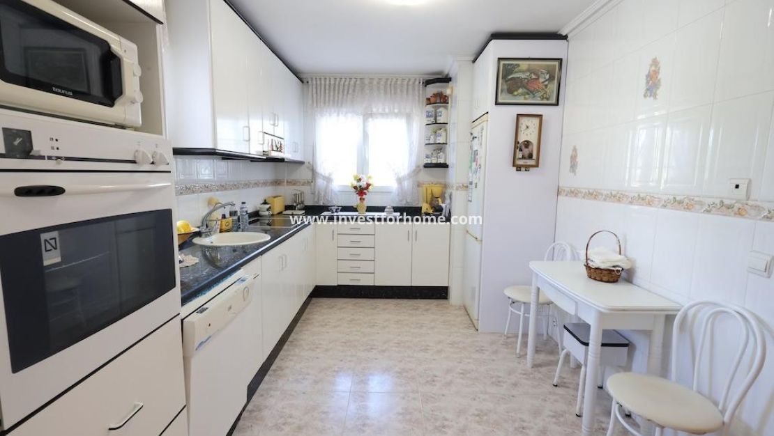 Sale - Villa - Orihuela Costa - Costa Blanca