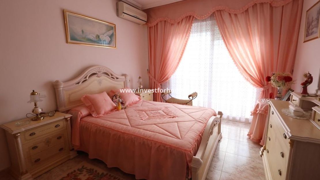 Sale - Villa - Orihuela Costa - Costa Blanca