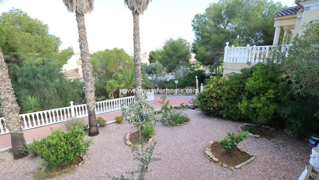 Sale - Villa - Orihuela Costa - Costa Blanca