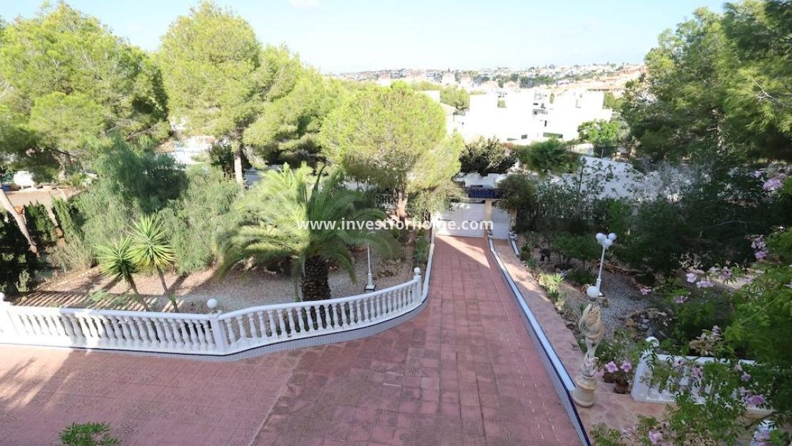 Sale - Villa - Orihuela Costa - Costa Blanca