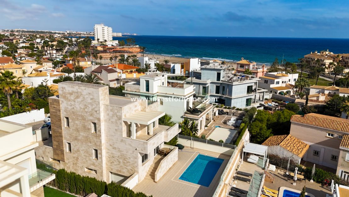 Sale - Villa - Orihuela Costa - Costa Blanca