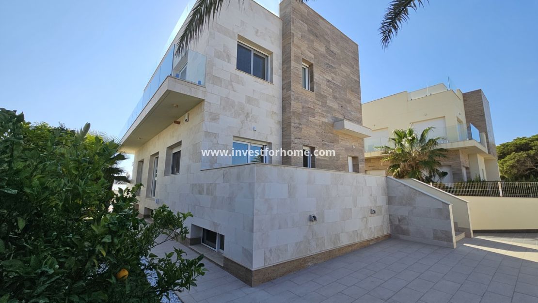 Sale - Villa - Orihuela Costa - Costa Blanca