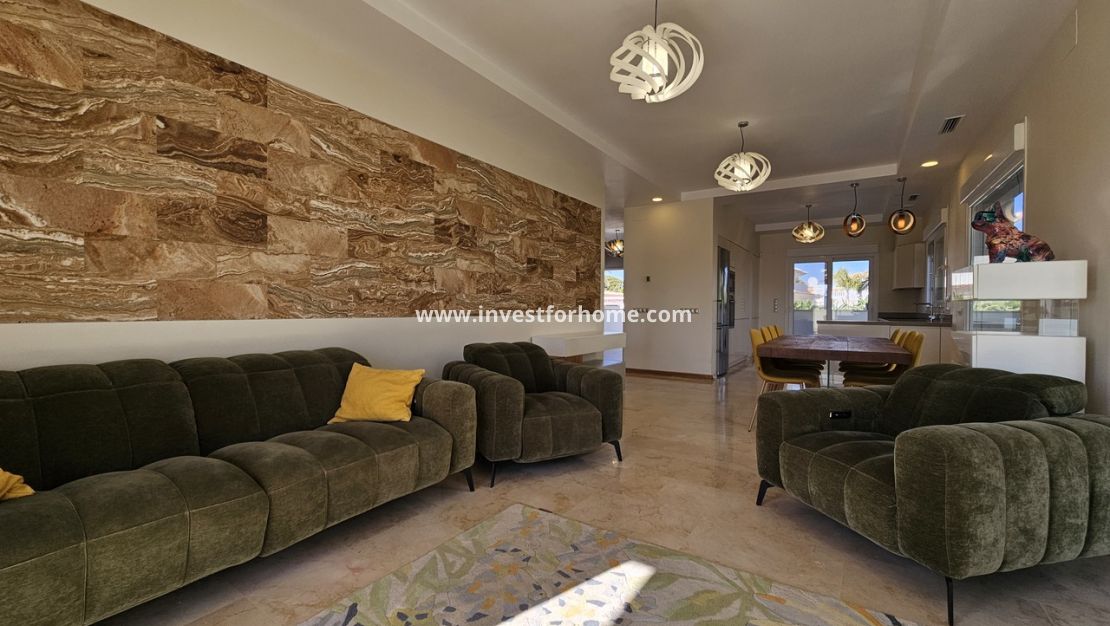 Sale - Villa - Orihuela Costa - Costa Blanca