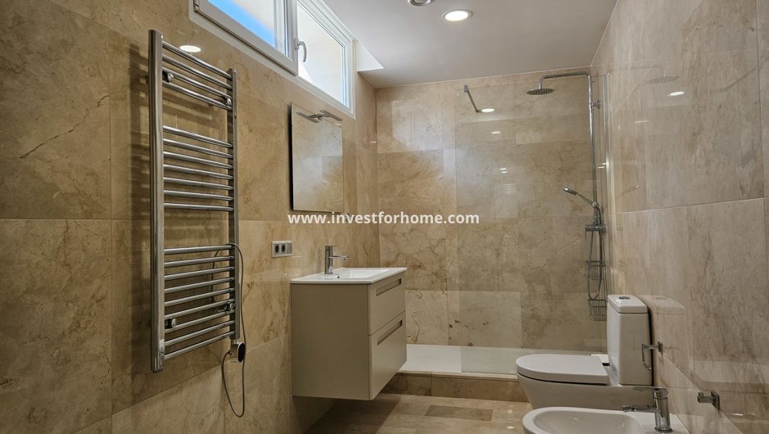 Sale - Villa - Orihuela Costa - Costa Blanca