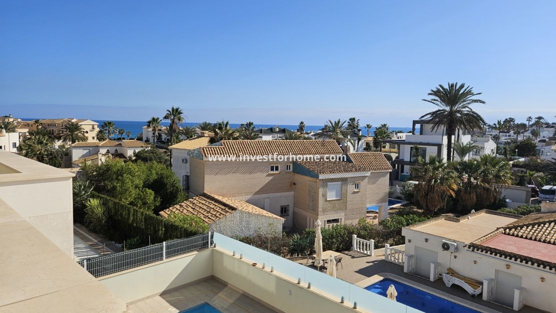 Sale - Villa - Orihuela Costa - Costa Blanca