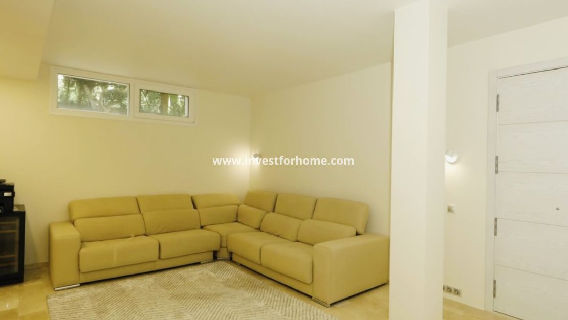 Sale - Villa - Orihuela Costa - Costa Blanca