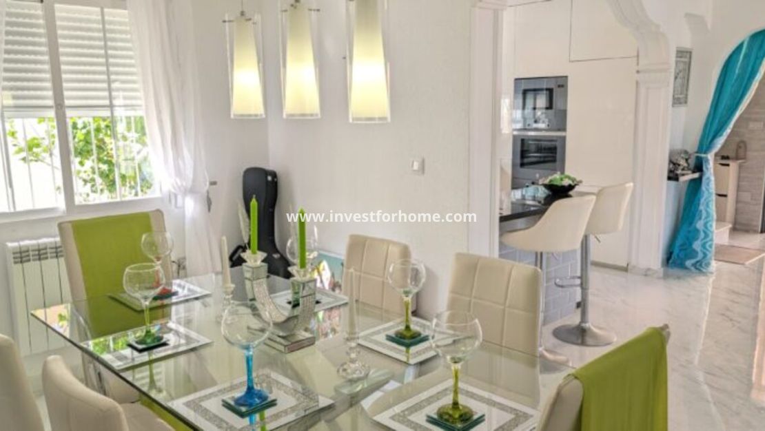 Sale - Villa - Orihuela Costa - Costa Blanca