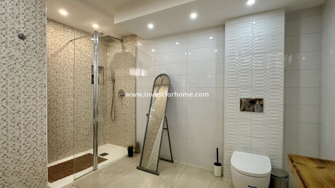 Sale - Villa - Orihuela Costa - Costa Blanca