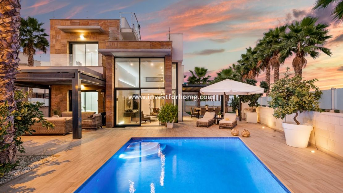 Sale - Villa - Orihuela Costa - Costa Blanca