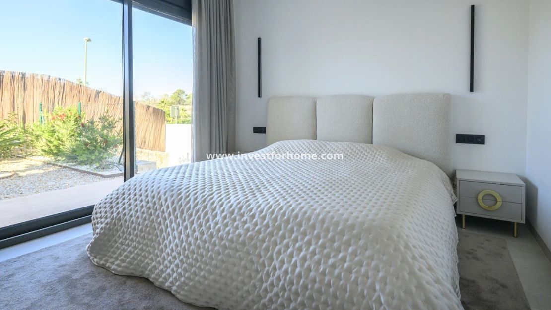 Sale - Villa - Orihuela Costa - Costa Blanca