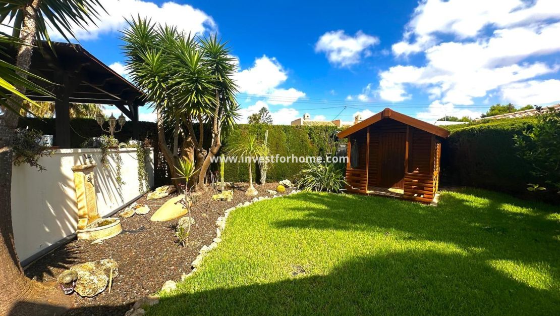 Sale - Villa - Orihuela Costa - Costa Blanca