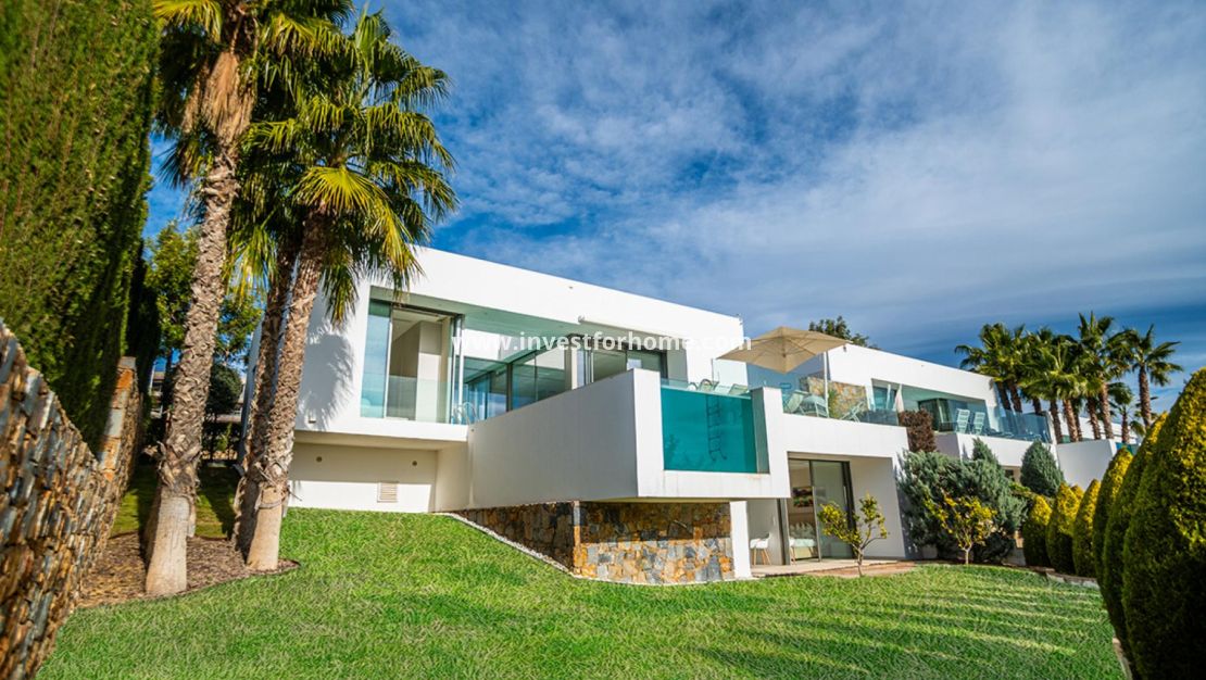 Sale - Villa - Orihuela Costa - Costa Blanca