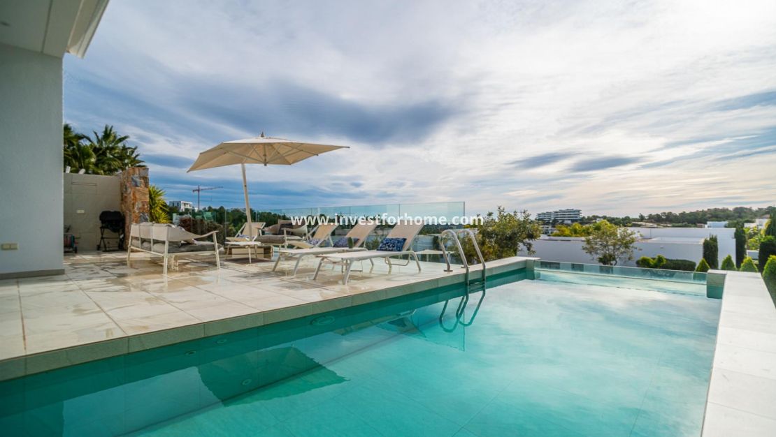 Sale - Villa - Orihuela Costa - Costa Blanca