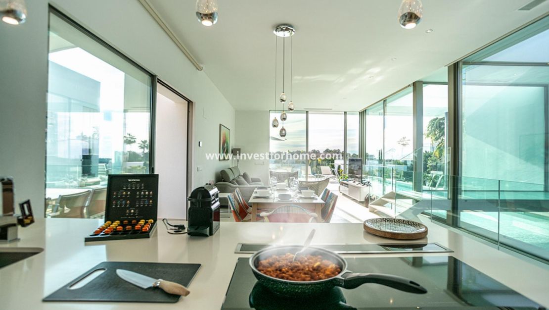 Sale - Villa - Orihuela Costa - Costa Blanca