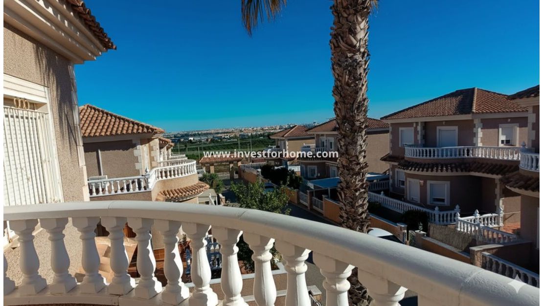 Sale - Villa - Orihuela Costa - Costa Blanca