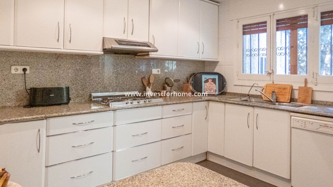 Sale - Villa - Orihuela Costa - Costa Blanca