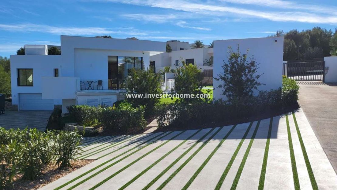Sale - Villa - Orihuela Costa - Costa Blanca