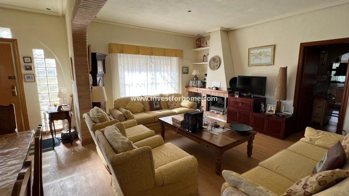 Sale - Villa - Orihuela Costa - Costa Blanca