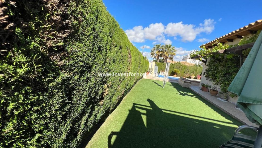 Sale - Villa - Orihuela Costa - Costa Blanca
