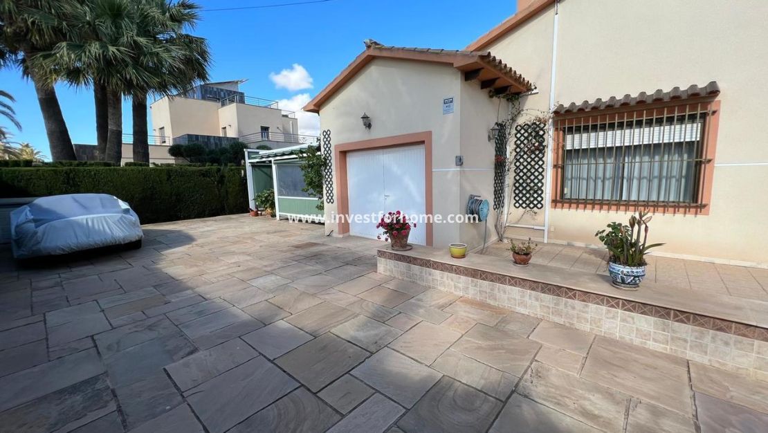 Sale - Villa - Orihuela Costa - Costa Blanca
